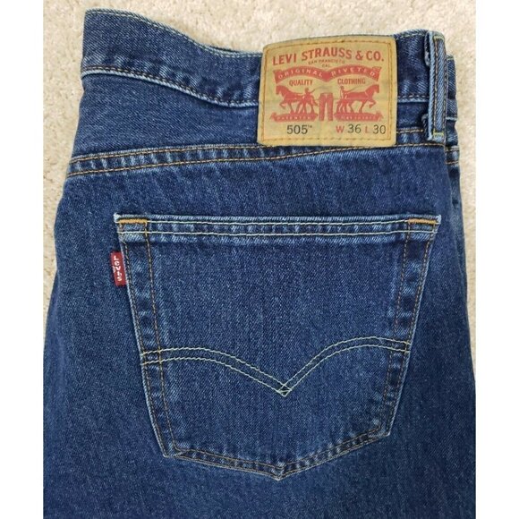 Levi's 505 ~Men's Size 36/30~ Blue Denim REGULAR Fit Straight Leg Jeans Cotton. - Picture 3 of 12